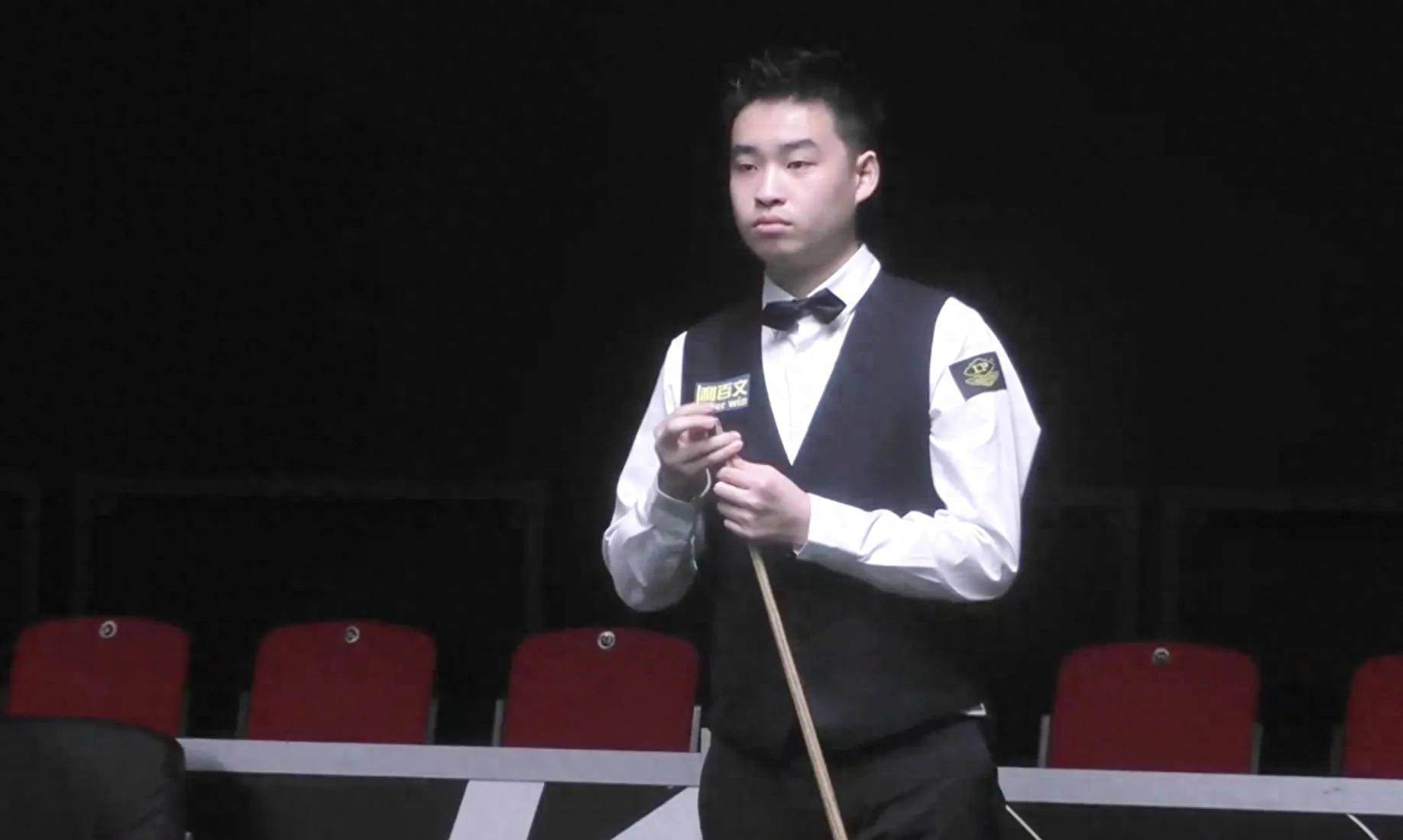 坚韧的篮板 坚韧的篮板