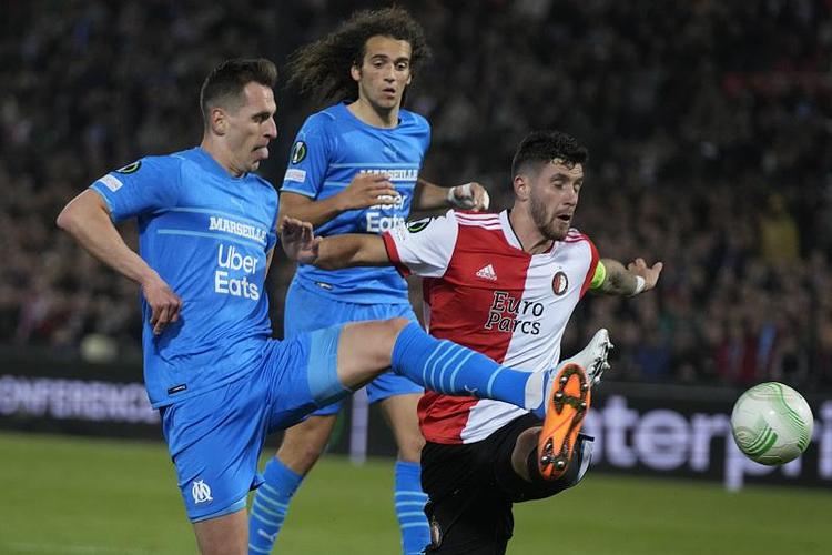 能将球送上 能将球送上