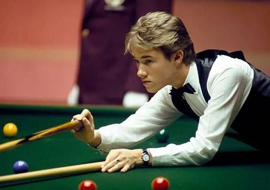 接应队友传 接应队友传