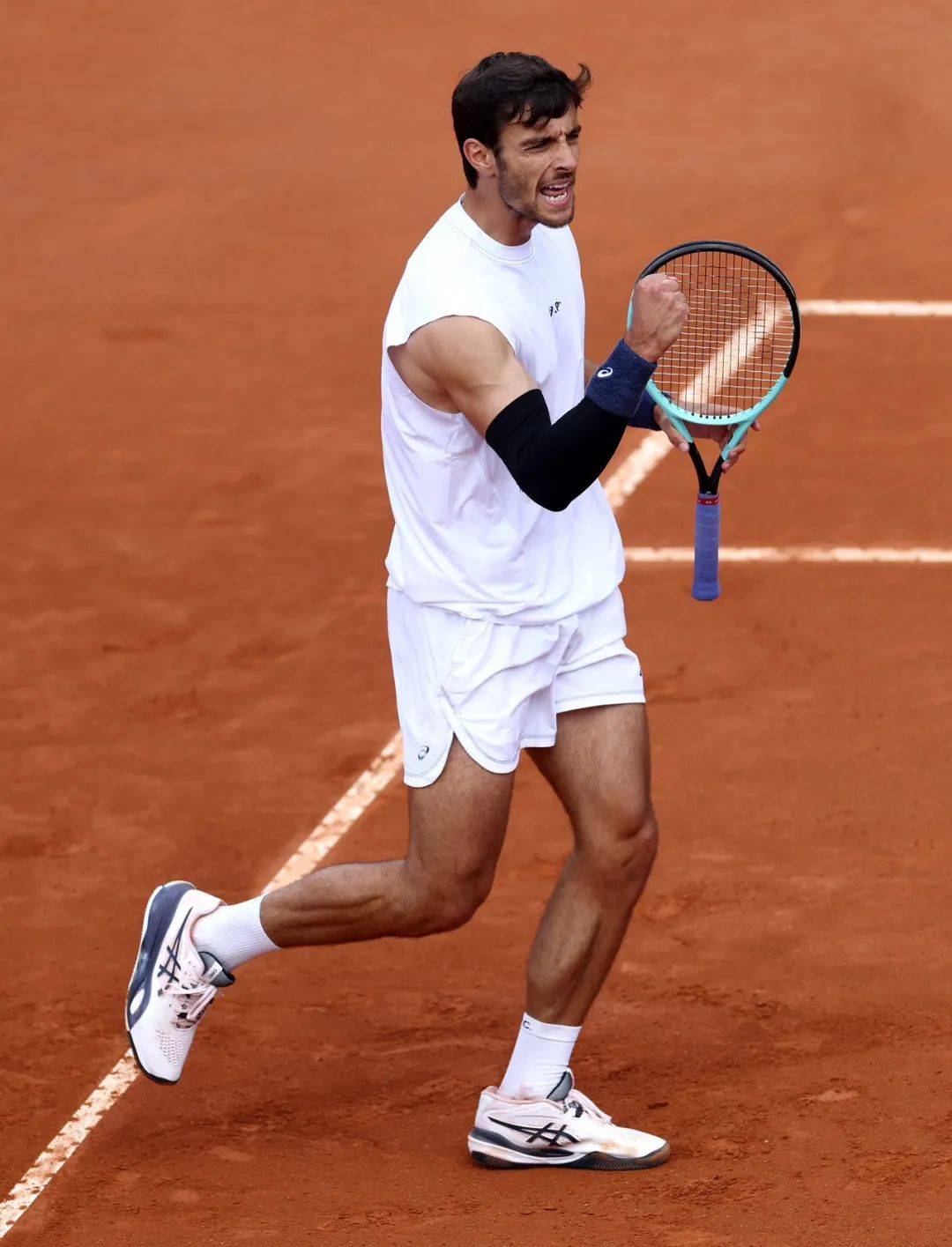 同时也让更 同时也让更