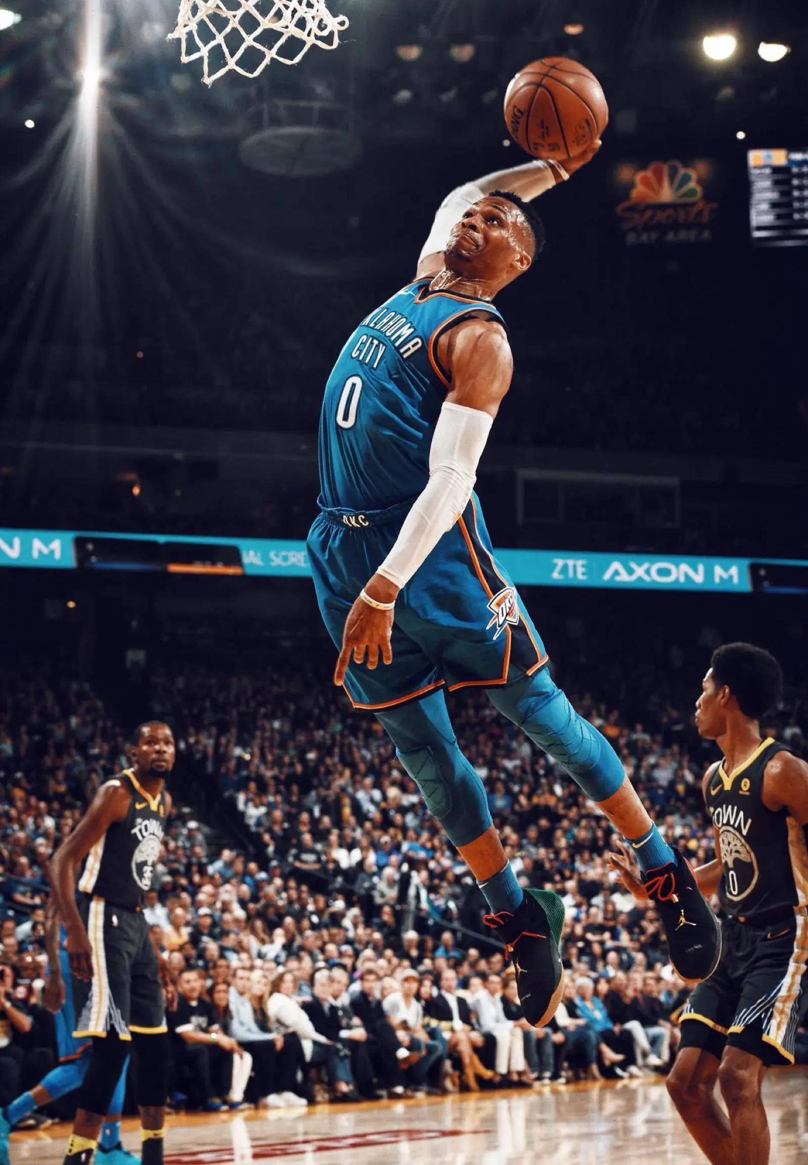 在牌桌上 在牌桌上